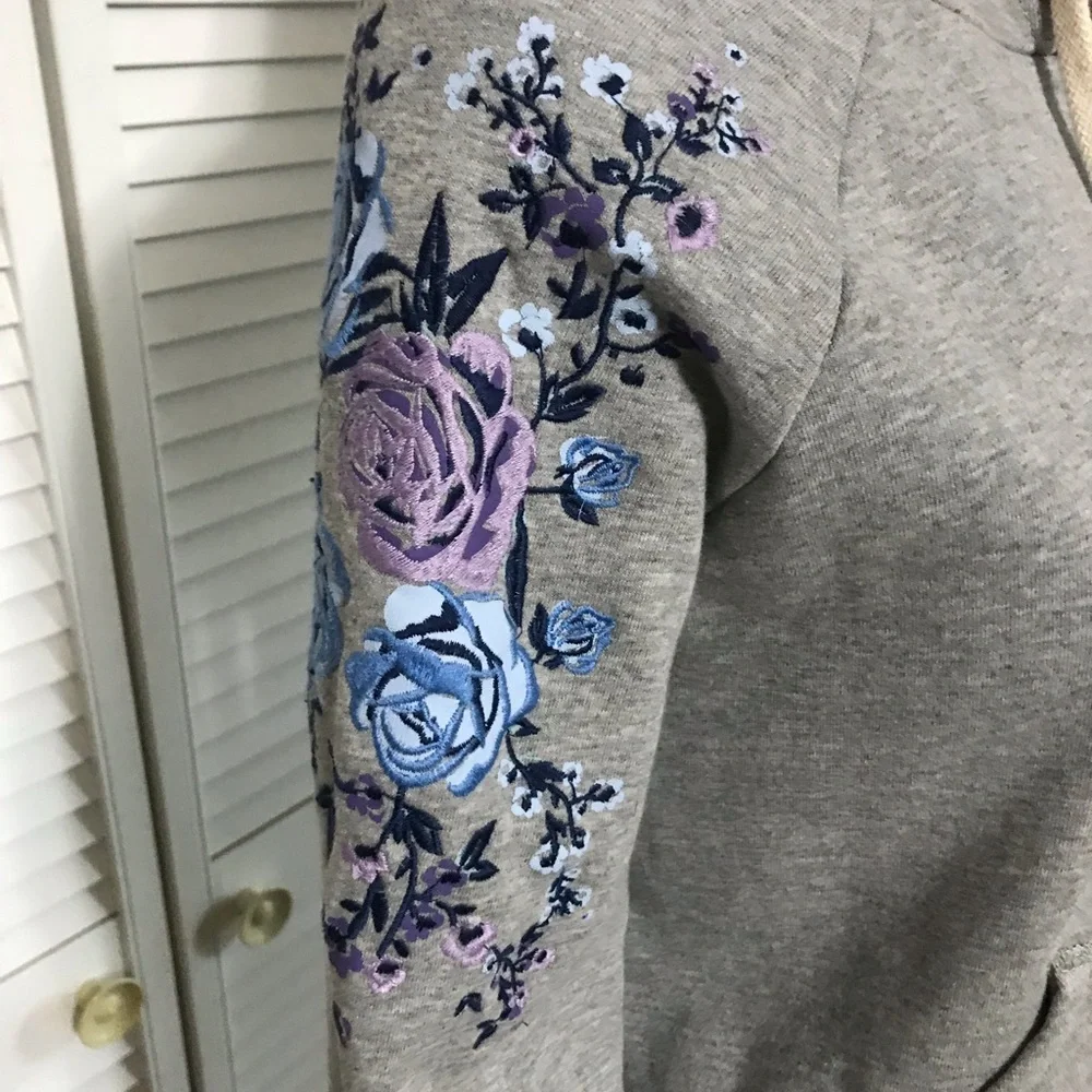 American Rag Cropped Hoodie SZ SM‎ - Picture 3 of 5